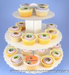 lacework border party cupcake holder